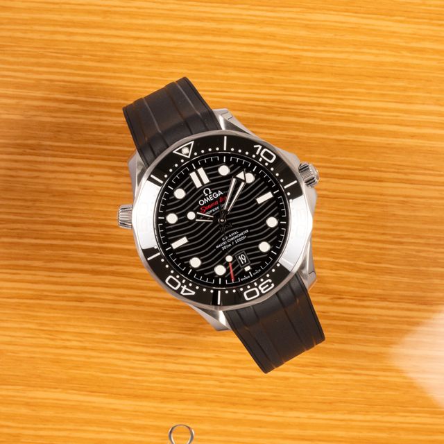 Omega Seamaster Diver 300m 210.32.42.20.01.001 Image 7